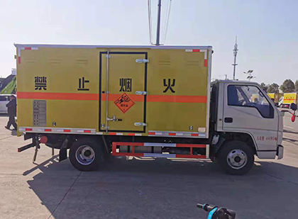 衢江爆破器材运输车