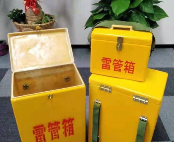 衢江玻璃钢雷管箱有哪些特点