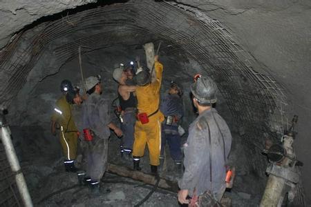 衢江工程爆破中的危险因素分析以及应对工程爆破危险的措施